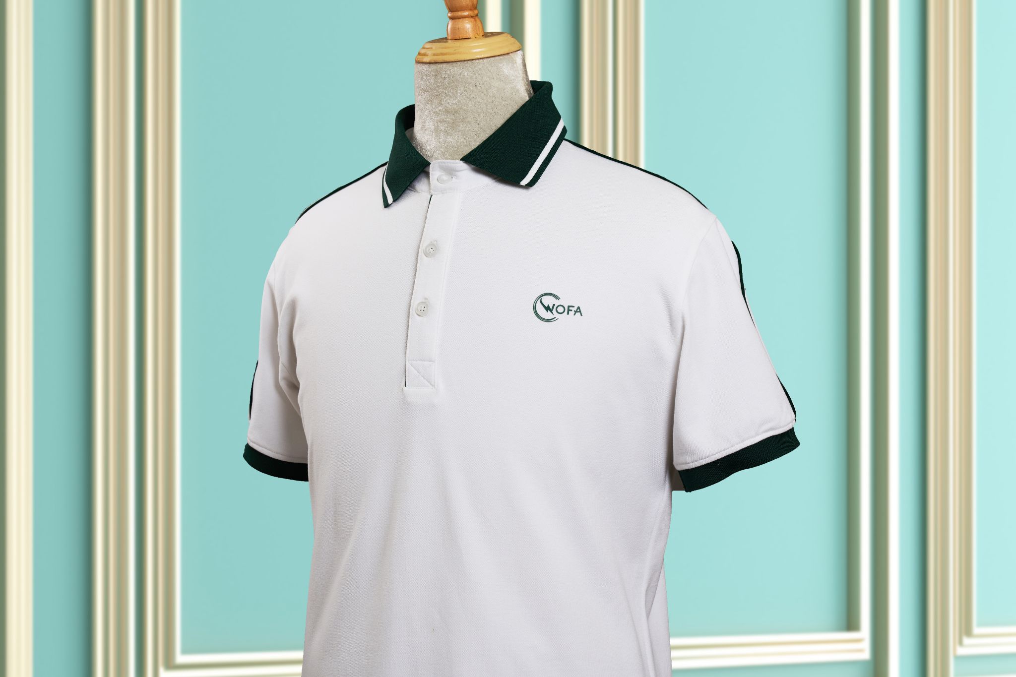 Ảnh 20: Áo thun polo nam phối cổ áo và tay áo giúp quý anh hack tuổi đáng kể (Nguồn: Internet)