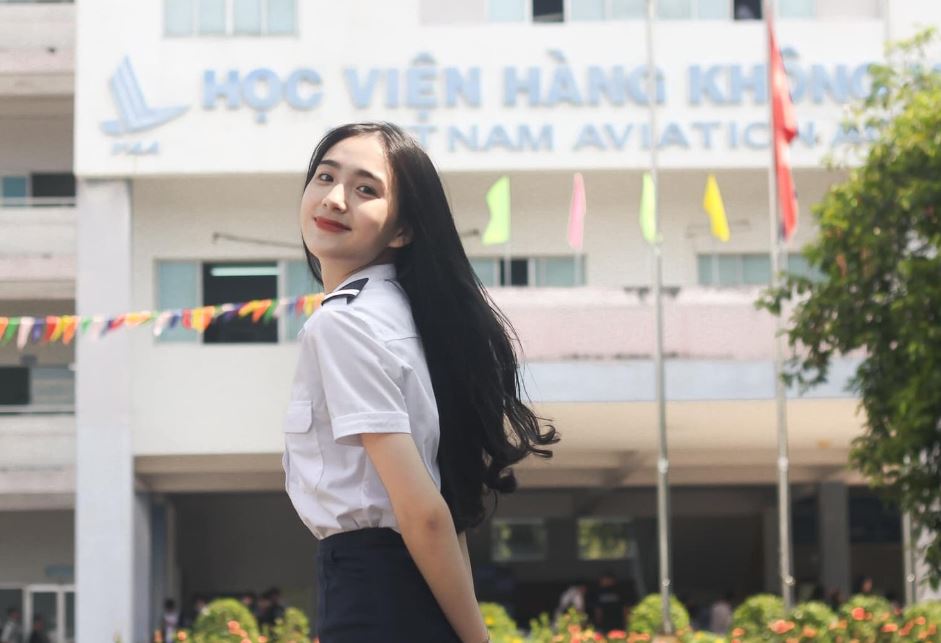 Đồng phục trường ĐH Hàng Không Việt Nam