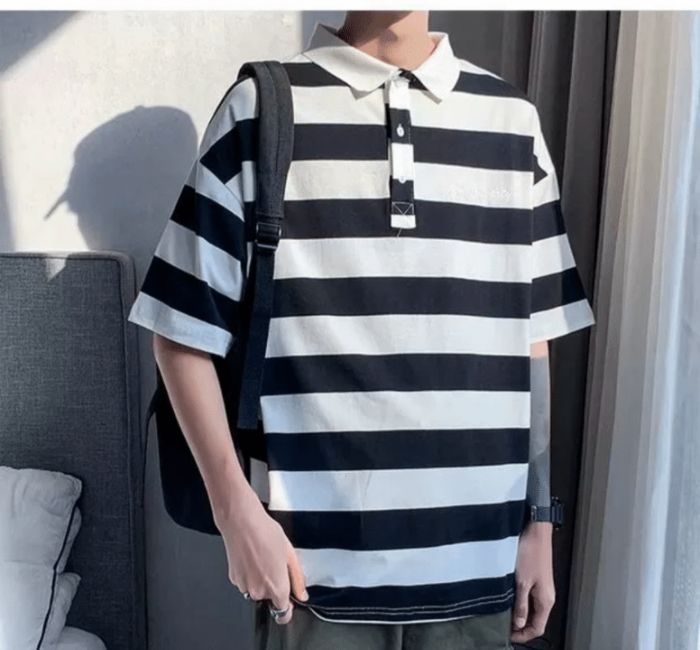 Ảnh 1: Áo thun polo nam được thiết kế đơn giản nhưng lại là trang phục luôn hiện hữu trong tủ đồ của phái mạnh (Nguồn: Internet)
