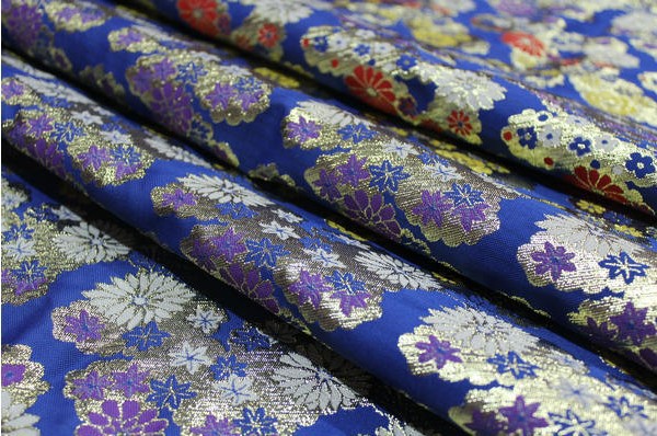 Khám phá về loại vải gấm