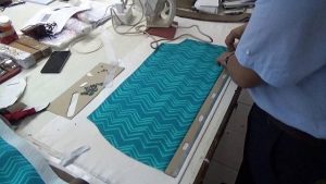 Cách cắt may cáo thun cổ trụ