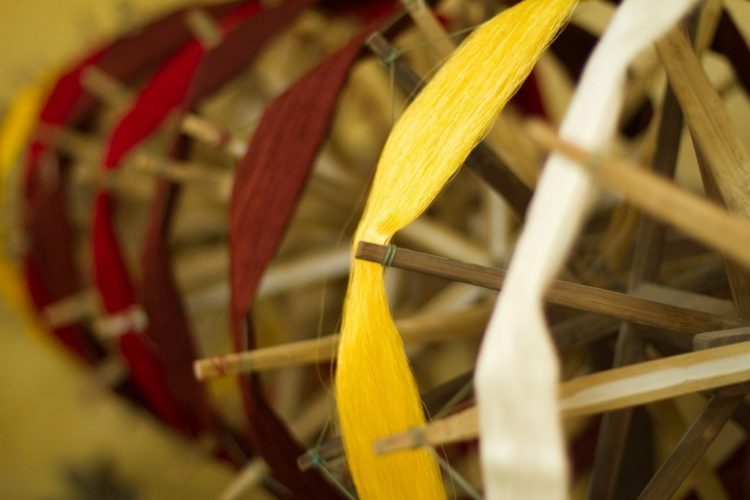 Sợi tơ tự nhiên