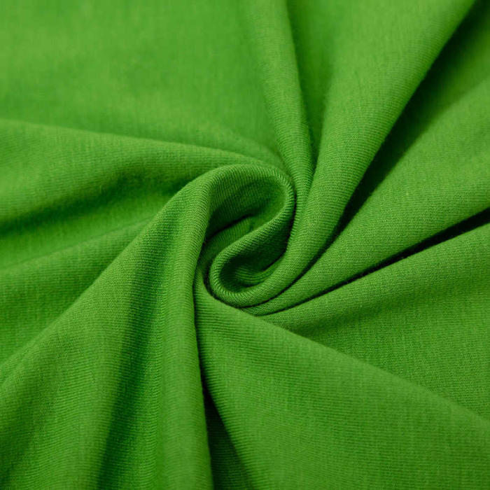 Vải thun cotton là loại vải phổ biến để may quần áo gia đình đi biển